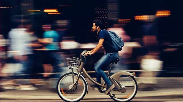 Ahorra hasta 70 mil pesos anuales usando bicicleta