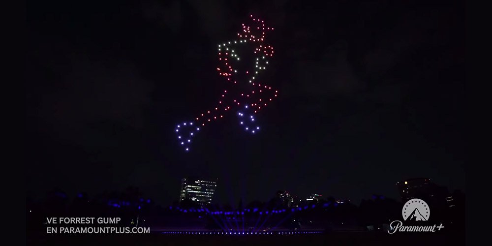 Paramount+ ilumina el cielo de la CDMX con un show de drones