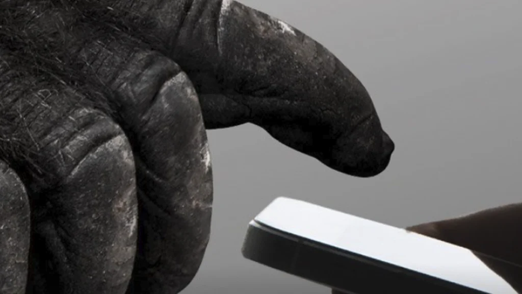 Motorola se fortalece con Corning Gorilla Glass