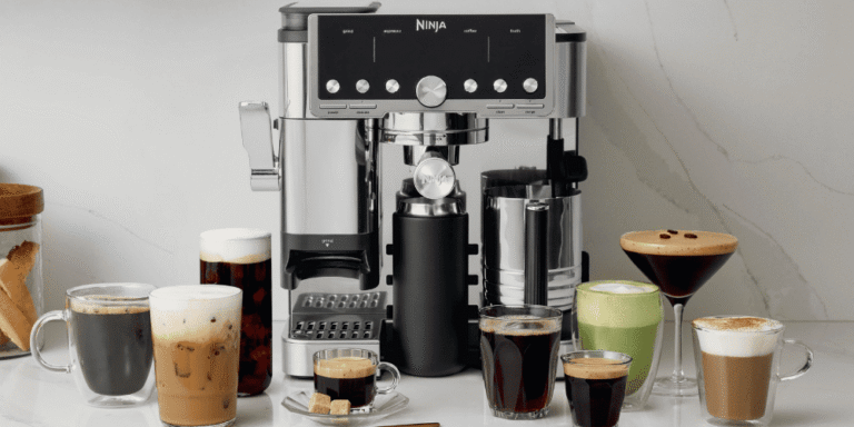 Haz un latte de pan de muerto con Ninja Luxe Café Pro Haz un latte de pan de muerto con Ninja Luxe Café Pro